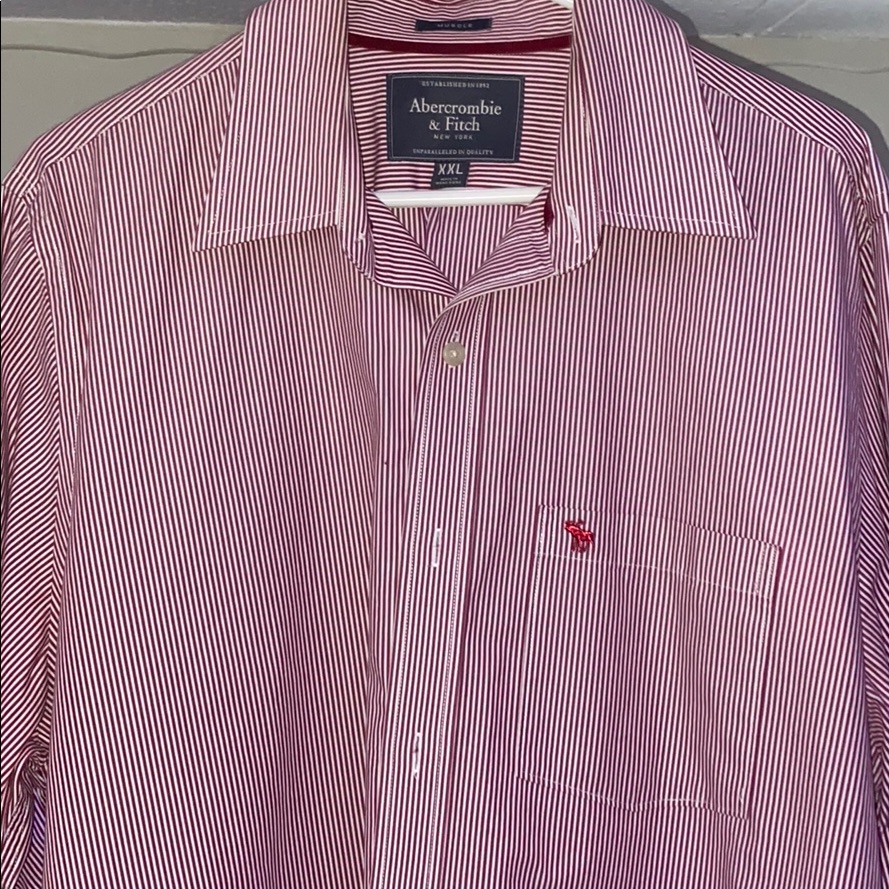 Abercrombie & Fitch Men’s Muscle Fit Dress Shirt